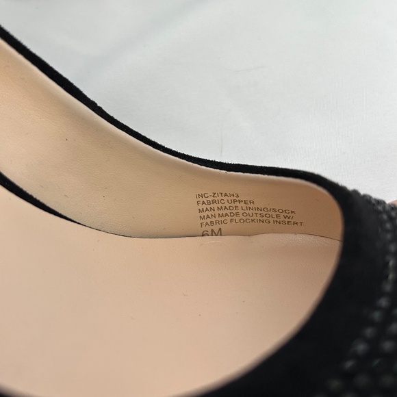 INC International Concepts Black‎ Embellished Pointed Toe Pumps, Size 6M - Picture 3 of 8